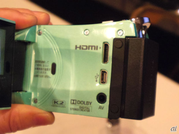 JVC、小さくても高画質で撮れる赤ちゃん用ビデオカメラ「BabyMovie