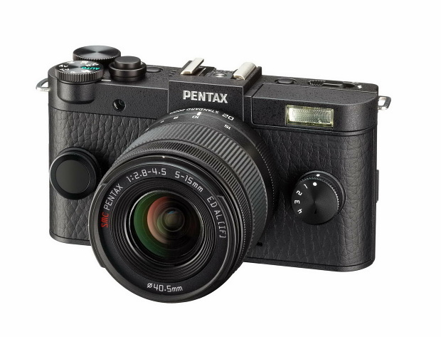手のひらサイズの一眼カメラ「PENTAX Q-S1」--クラシカルなデザインで8