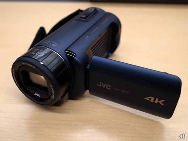 JVC、4K「Everio」発表--防水、防塵など4つの保護機能備え、水洗いもOK