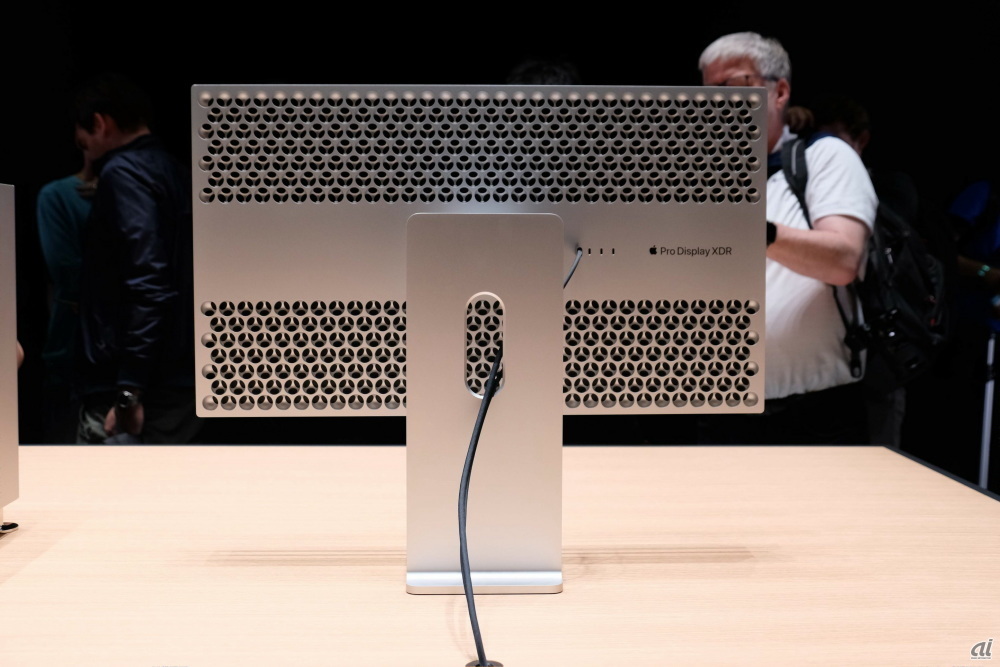 アップルのディスプレイ「Pro Display XDR」を「格安」と思う理由