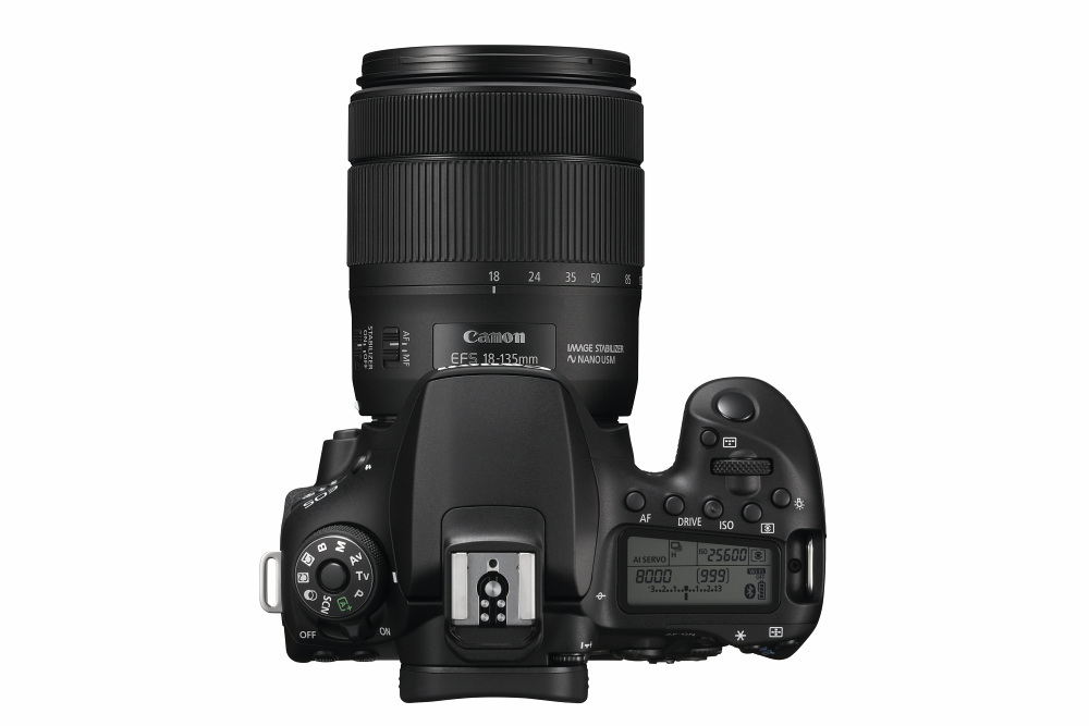 コンセプトは“APS-C一眼レフの完成形”--キヤノン、デジタルカメラ「EOS