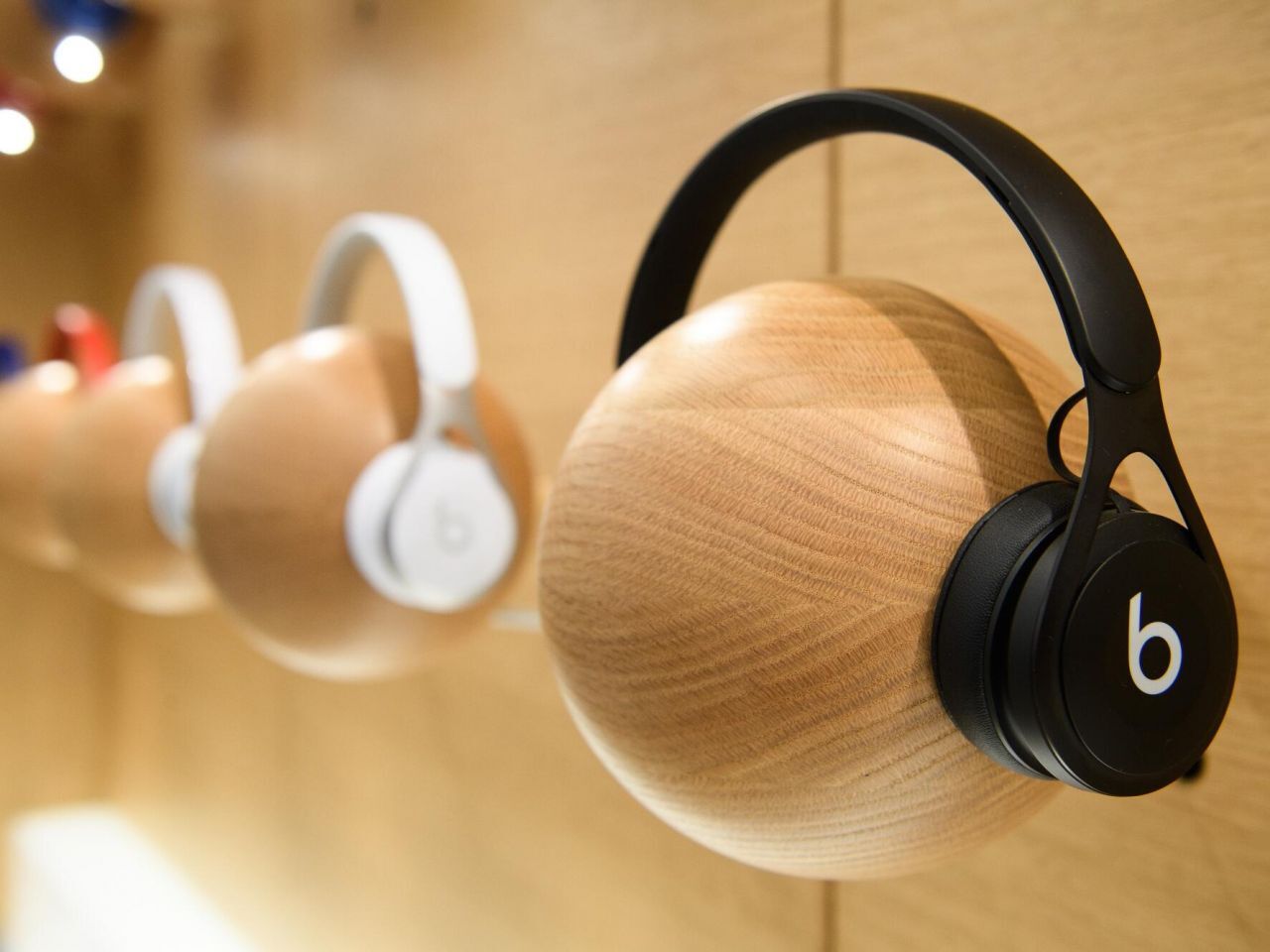 gettyimages-614275828-beats-