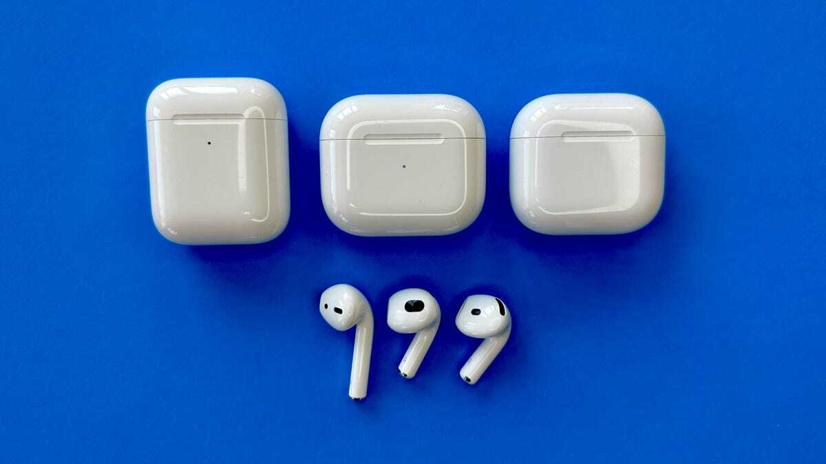 アップル「AirPods 4」レビュー：ノイズキャンセリングは予想外の