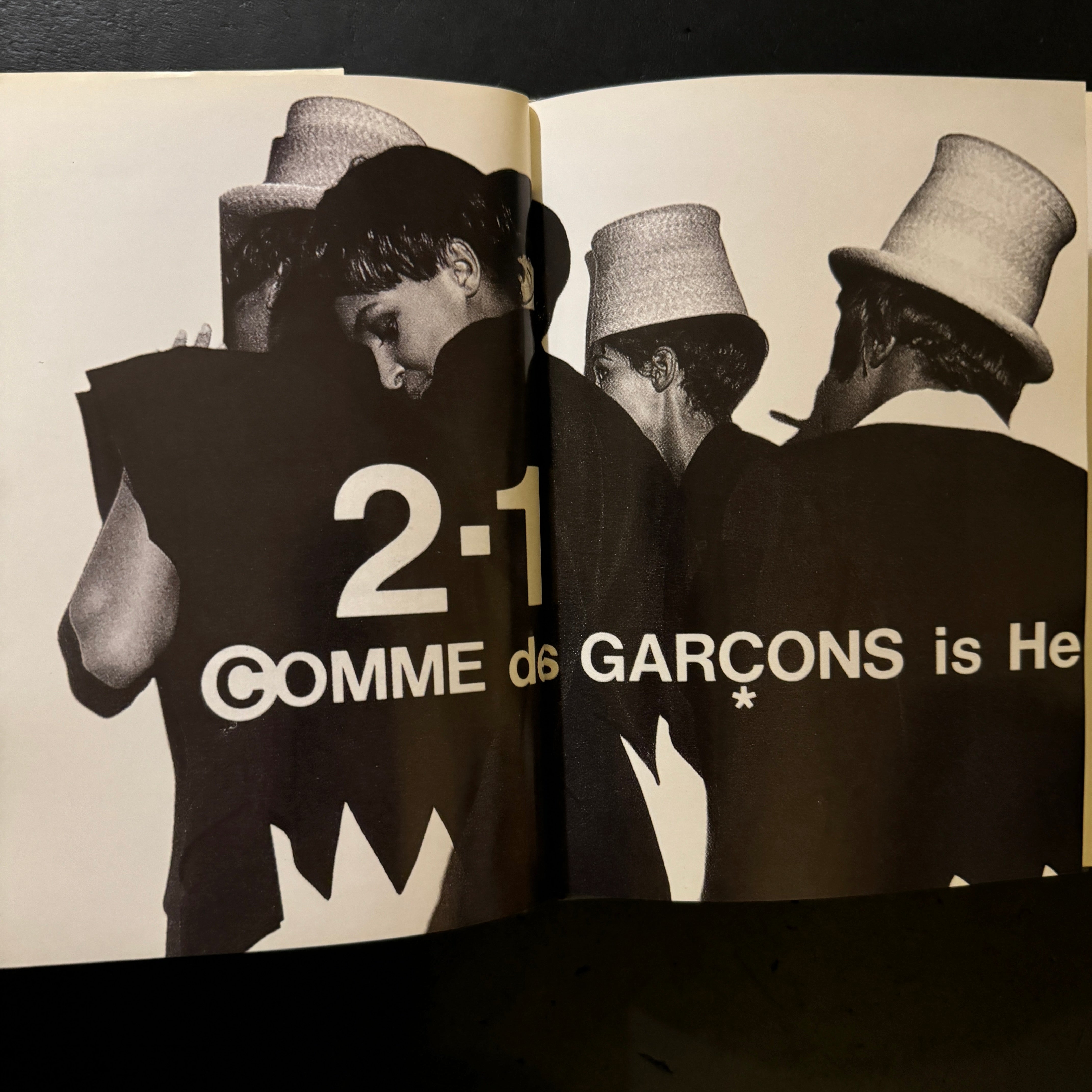 COMME des GARCONS – JAPANESE AVANT-GARDE BOOKS