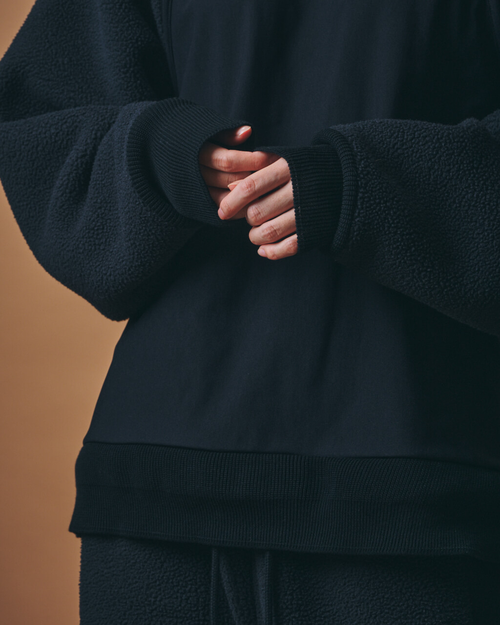 m.u japoness FLEECE RAGLAN PULLOVER