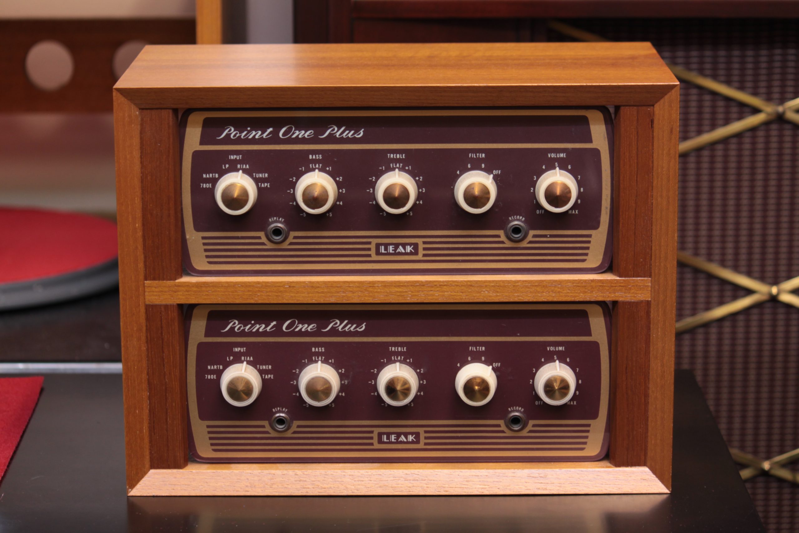 ビンテージアンプ – ビンテージオーディオ専門店［アトリエJe-tee］