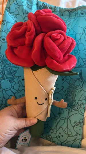 Amuseables Rose Bouquet Jellycat | Jelly Journal