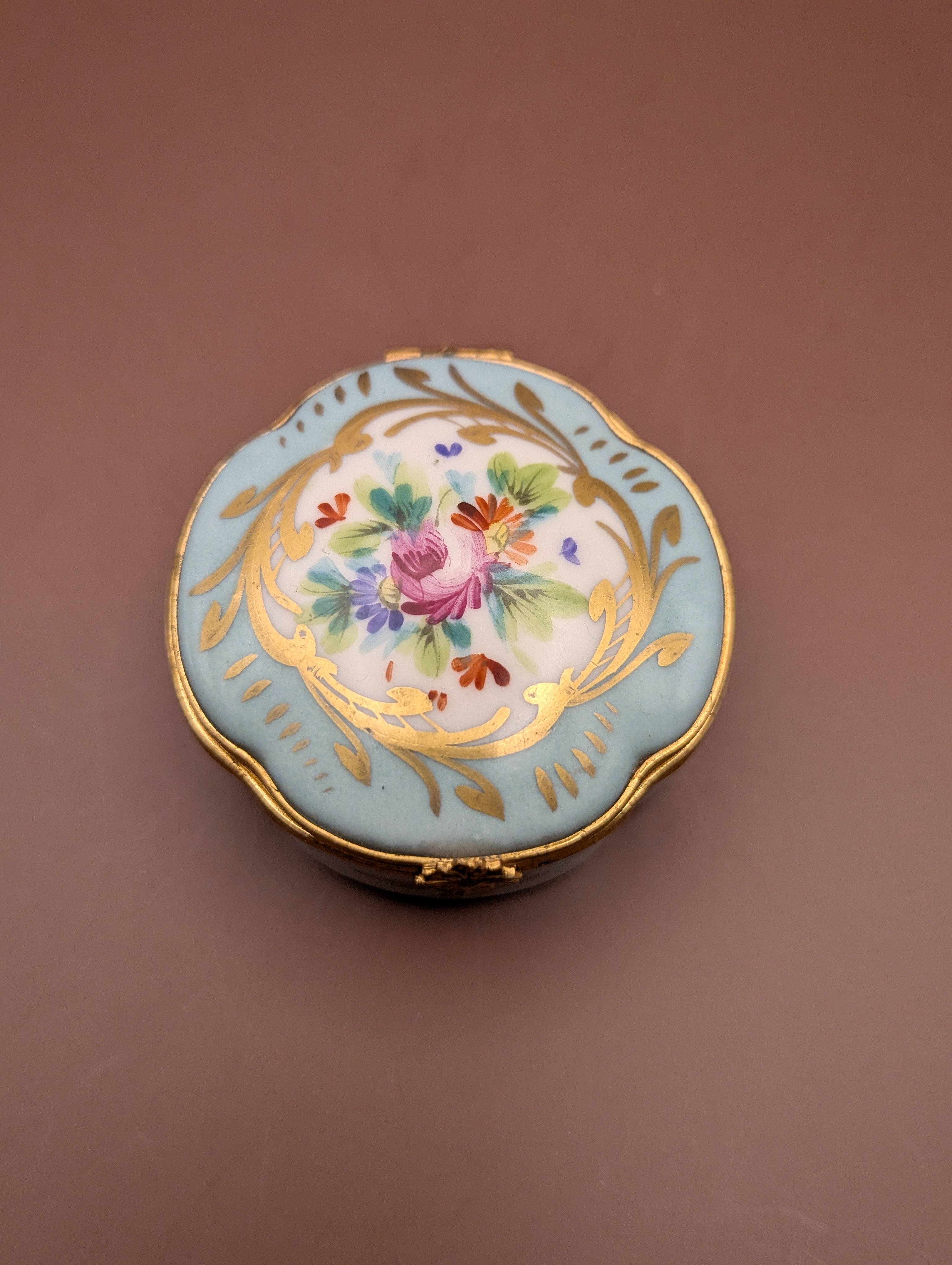 リモージュボックス ターコイズブルー | 手描き花柄・金彩 | フランス