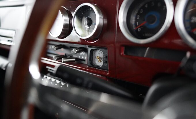ジムニーの純正アナログ時計取り付け編 | ジムニー愛がとまらない車DIY