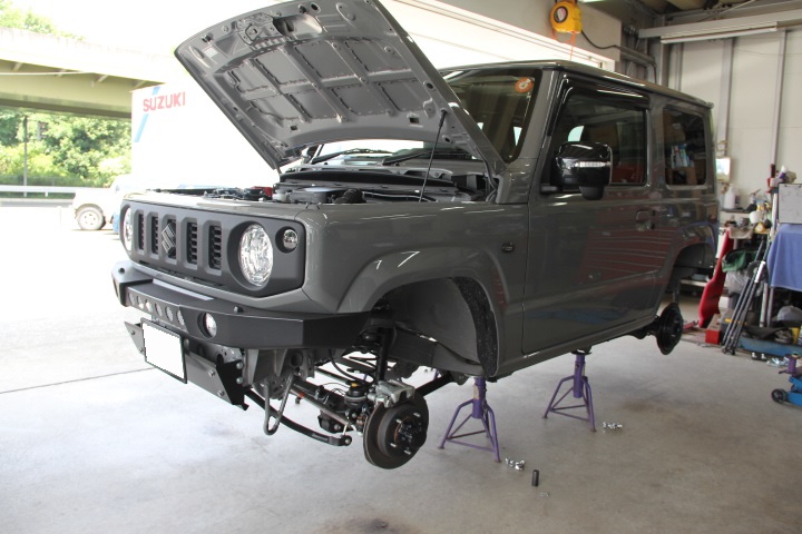 ジムニーJB64 オフロードサービスタニグチ SOLVE ACE60サスペンション