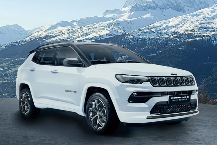 ジープ限定車「トラックエディション」発売。ブラウン×ブラックの特別