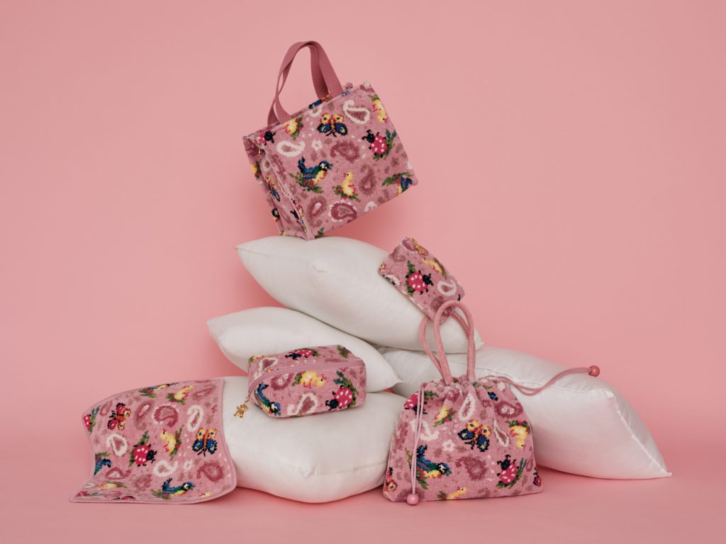 フェイラー」7月の新作は“ハイジの日”のペイズリー柄アイテム！和を