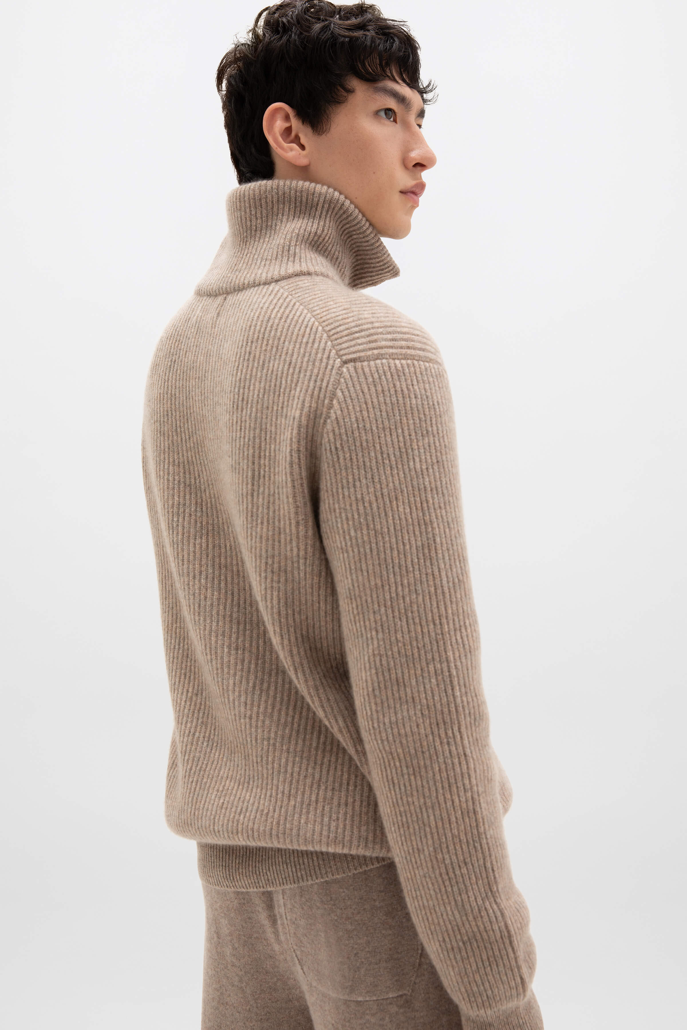 Brown Ribbed Zip Turtle Neck Jumper | Men's Cashmere | Johnstons