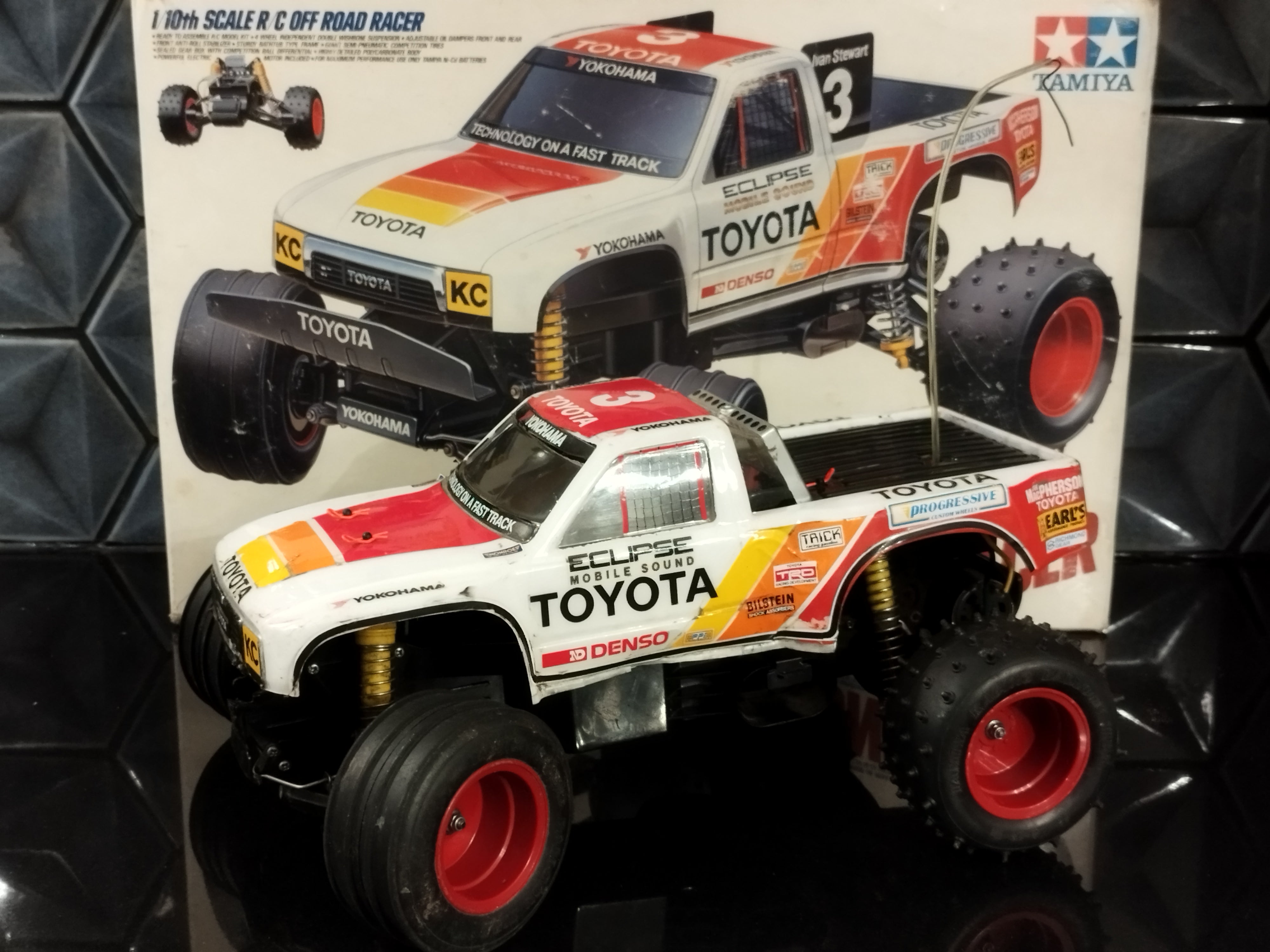 Tamiya 1/10 RC Toyota Hi-Lux Monster Racer 58086 Boxed - Rare