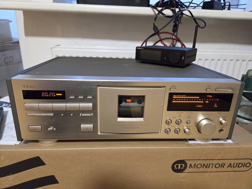 Cassette deck TEAC V-7000 - Jnats