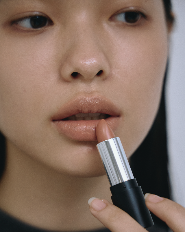 JSELF × soel LIVING-OIL LIP STICK 002