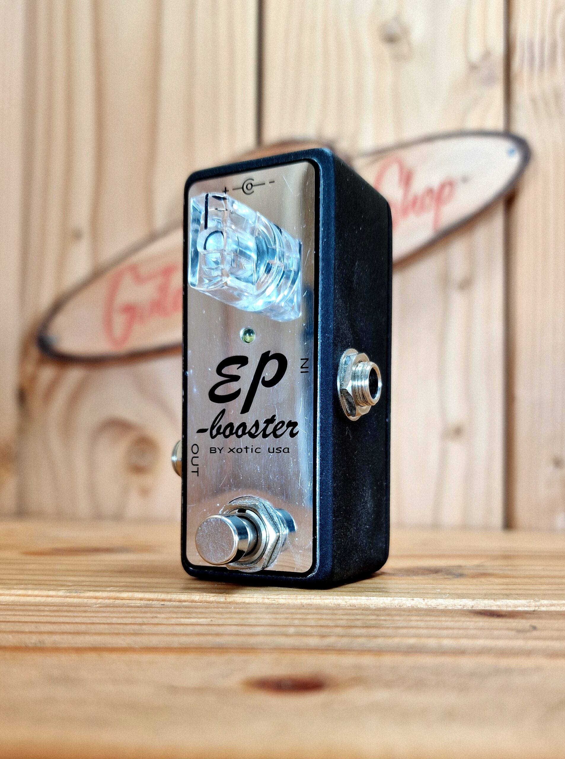 Xotic EP Booster, Limited Edition black/chrome - J's Guitarshop