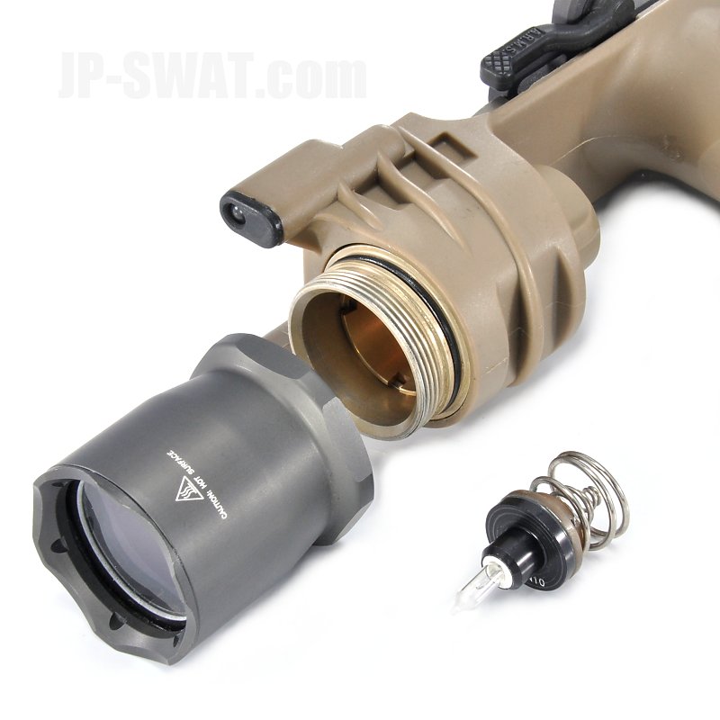 SUREFIRE（シュアファイア）M900Aバーティカル・フォアグリップ