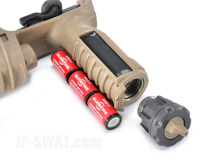 SUREFIRE（シュアファイア）M900Aバーティカル・フォアグリップ