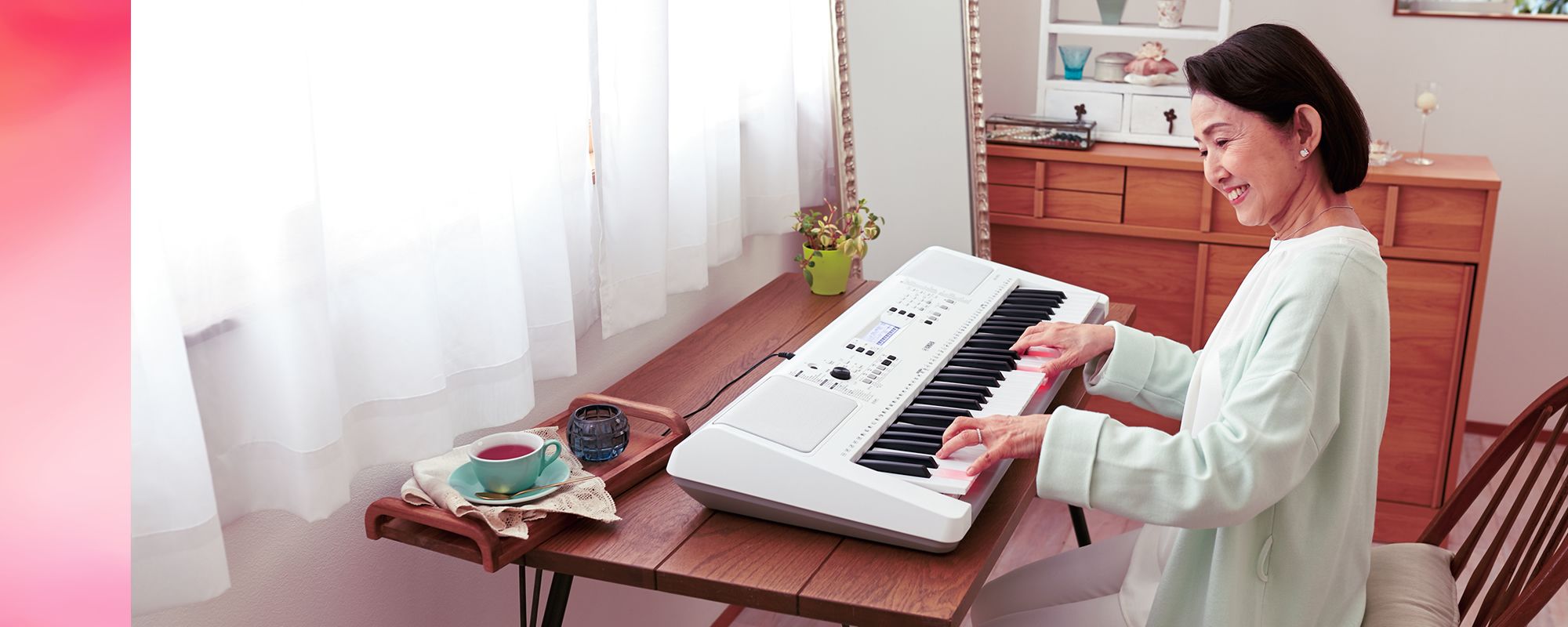 ヤマハ | EZ-300 - ポータブルキーボード - 概要