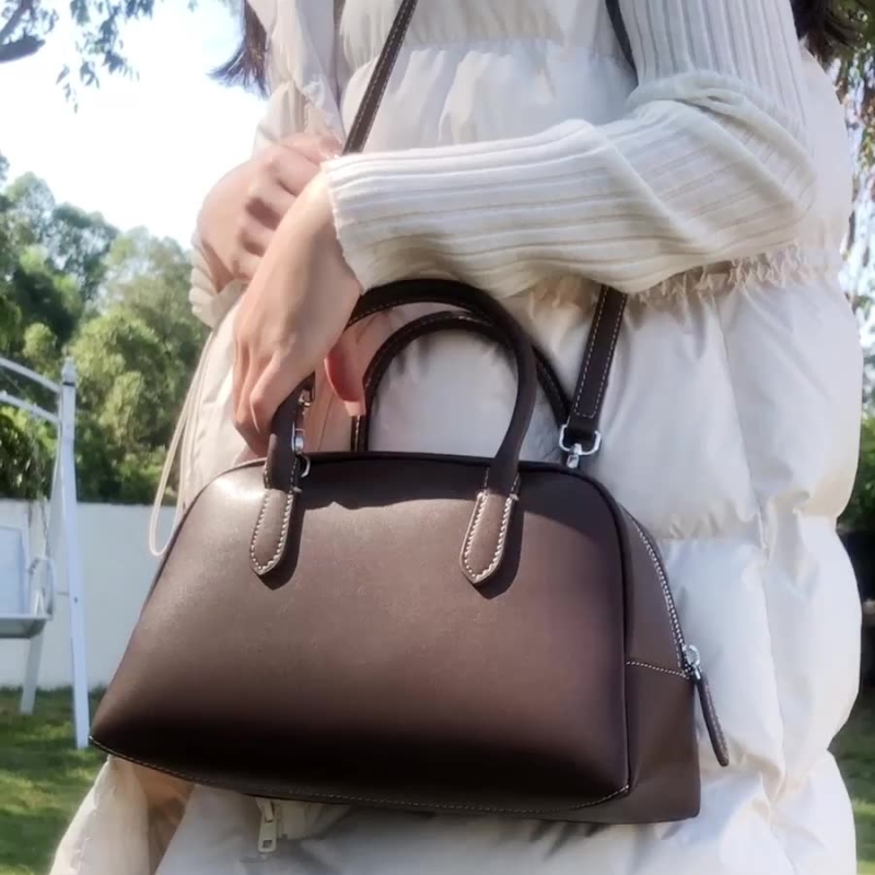 新入荷 ブラック レザー ボストンバッグ 2Way ショルダー バッグ