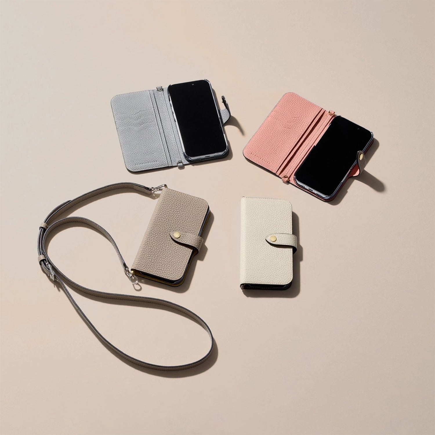 iPhone 16 Plus) ベルテッド ダイアリーケース シュリンクレザー