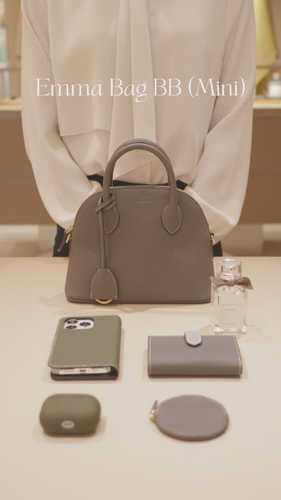 エマ バッグ シュリンクレザー (22サイズ)