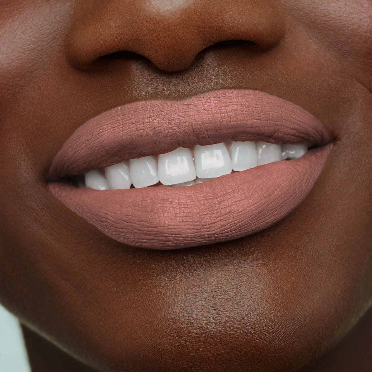 マットフルイド リップカラー - Christian Louboutin Beauty