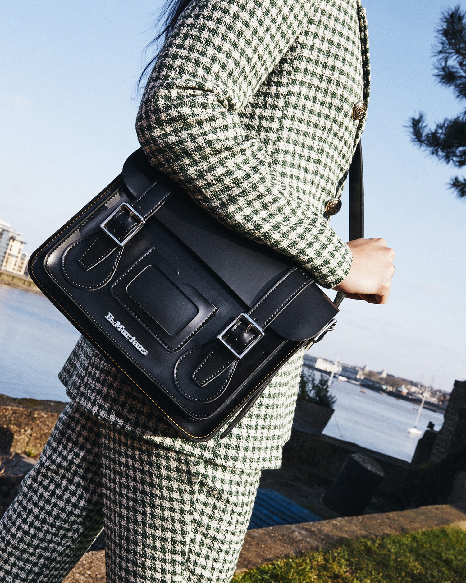 11インチ サッチェル バッグ