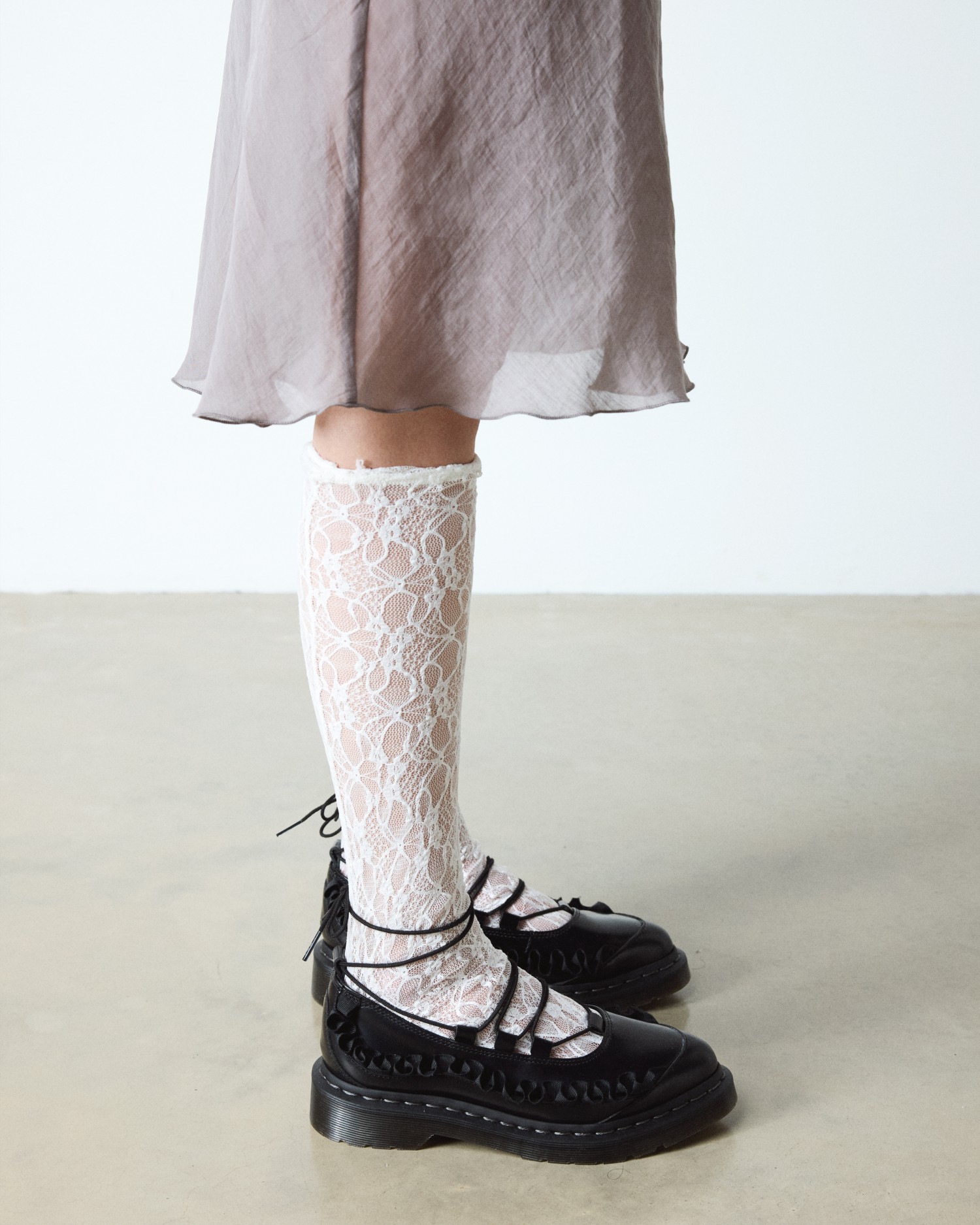 ELPHIE II FRILL レースアップ シューズ