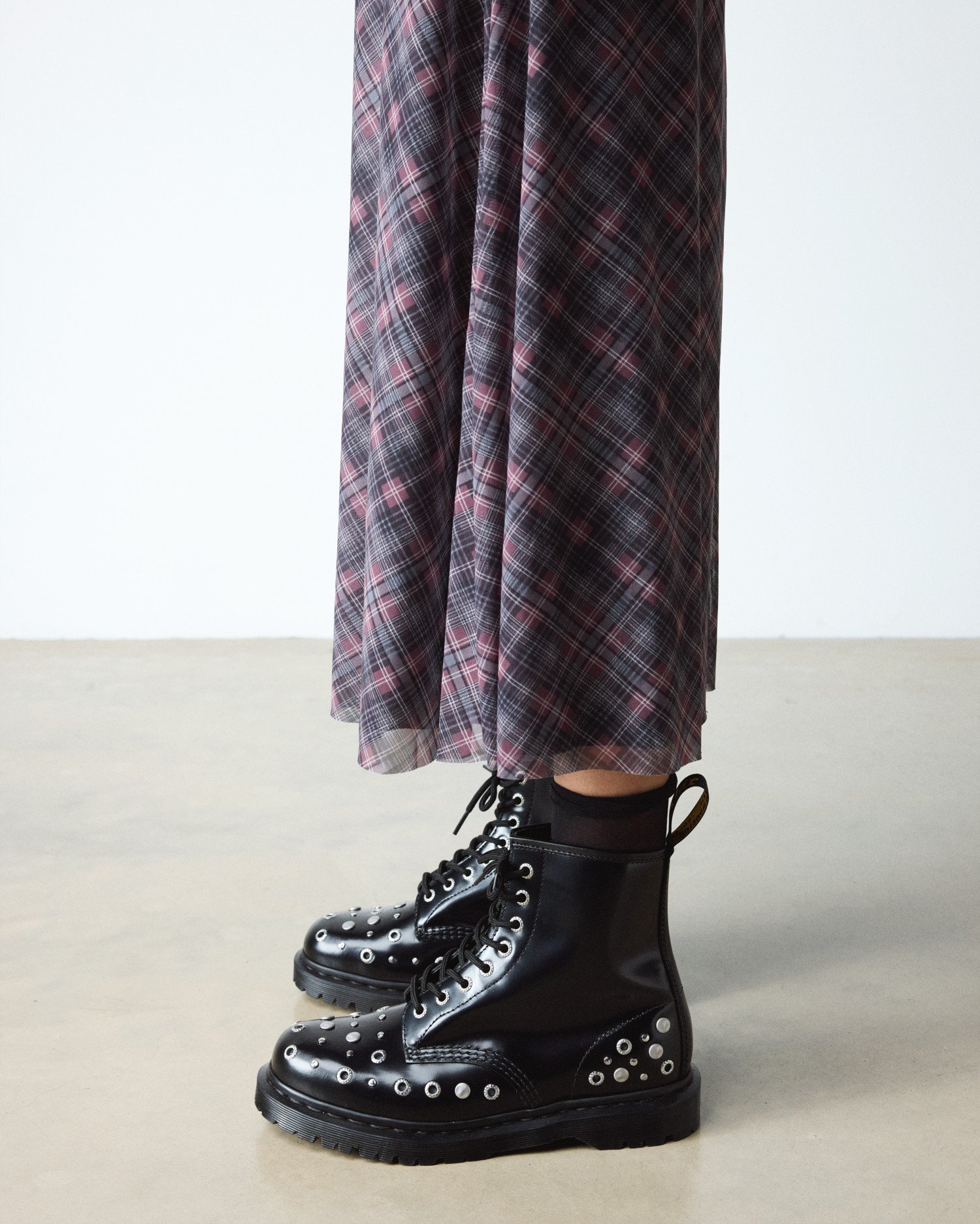 1460 ハードウェア 8 ホール ブーツ