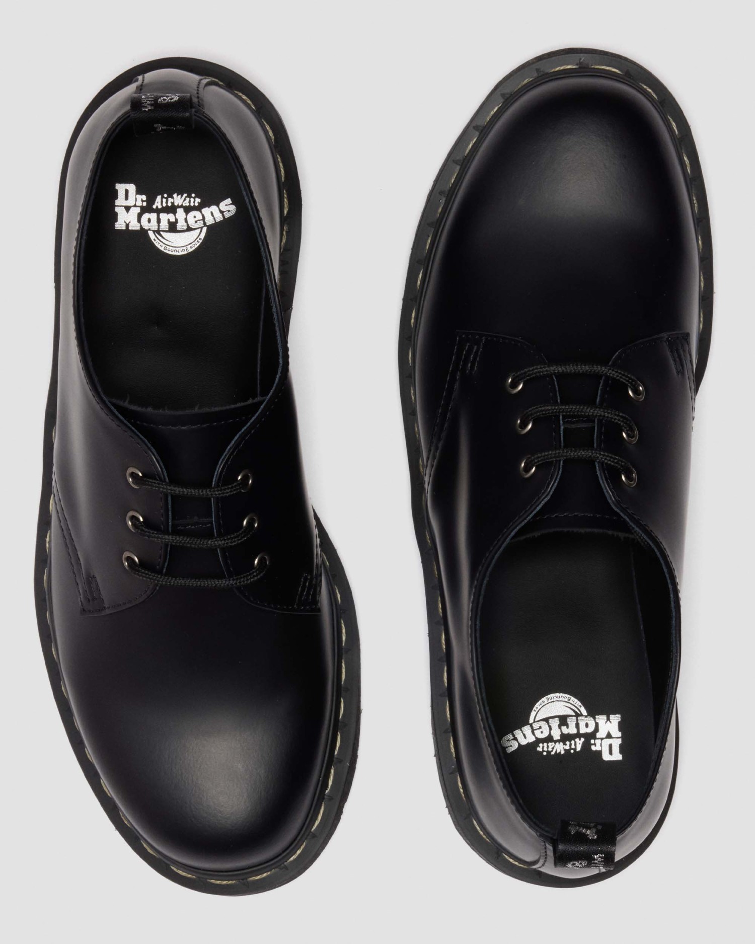 日本限定】1461 グレーステッチ 3 ホール シューズ