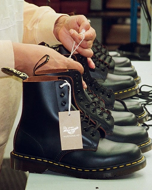 ドクターマーチン公式オンラインショップ｜DR. MARTENS