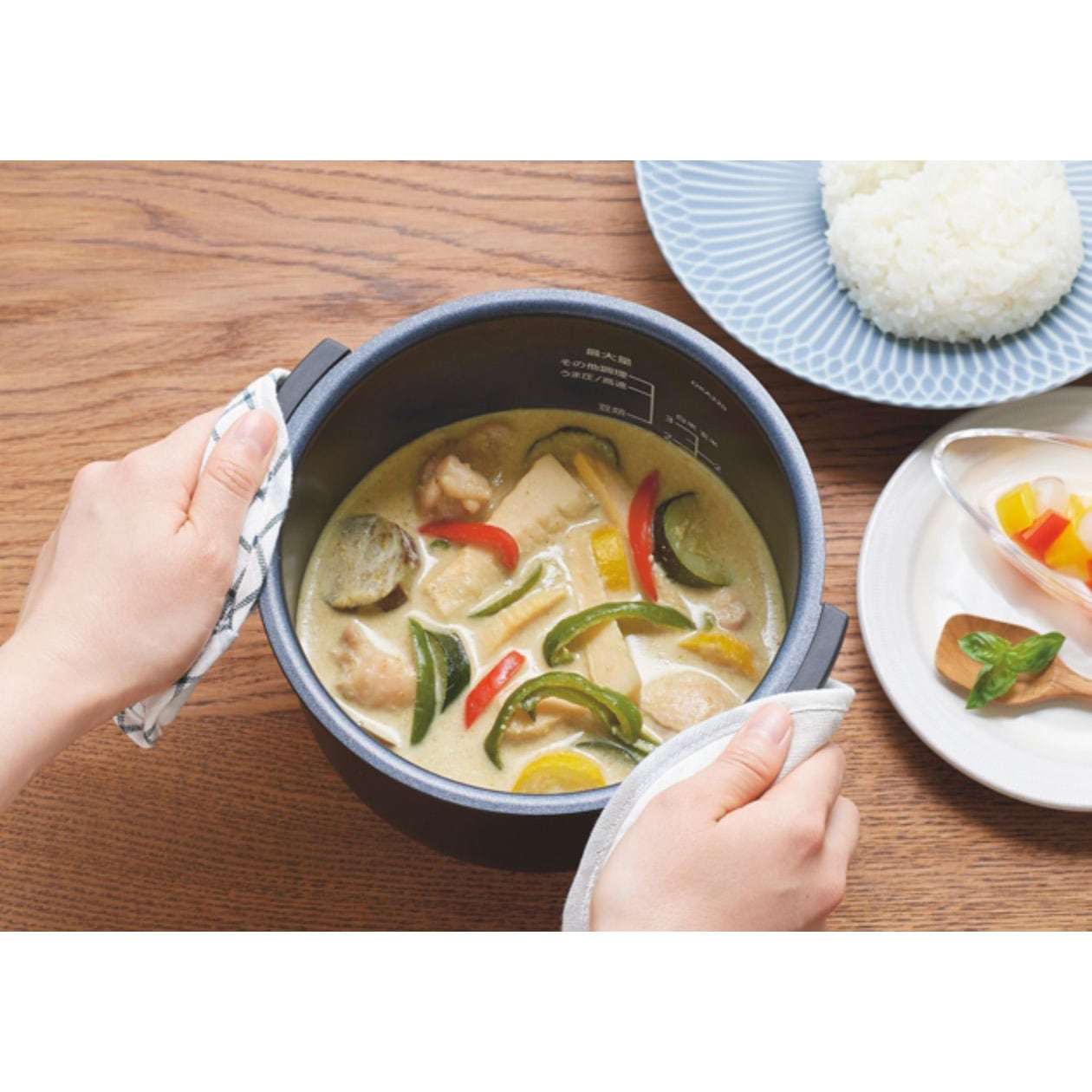 最新 タイガー魔法瓶　電気圧力鍋 COK-B400WM マットホワイト タイガー魔法瓶 COK-B400WM 電気圧力鍋 2.5L マットホワイト | ヤマダ