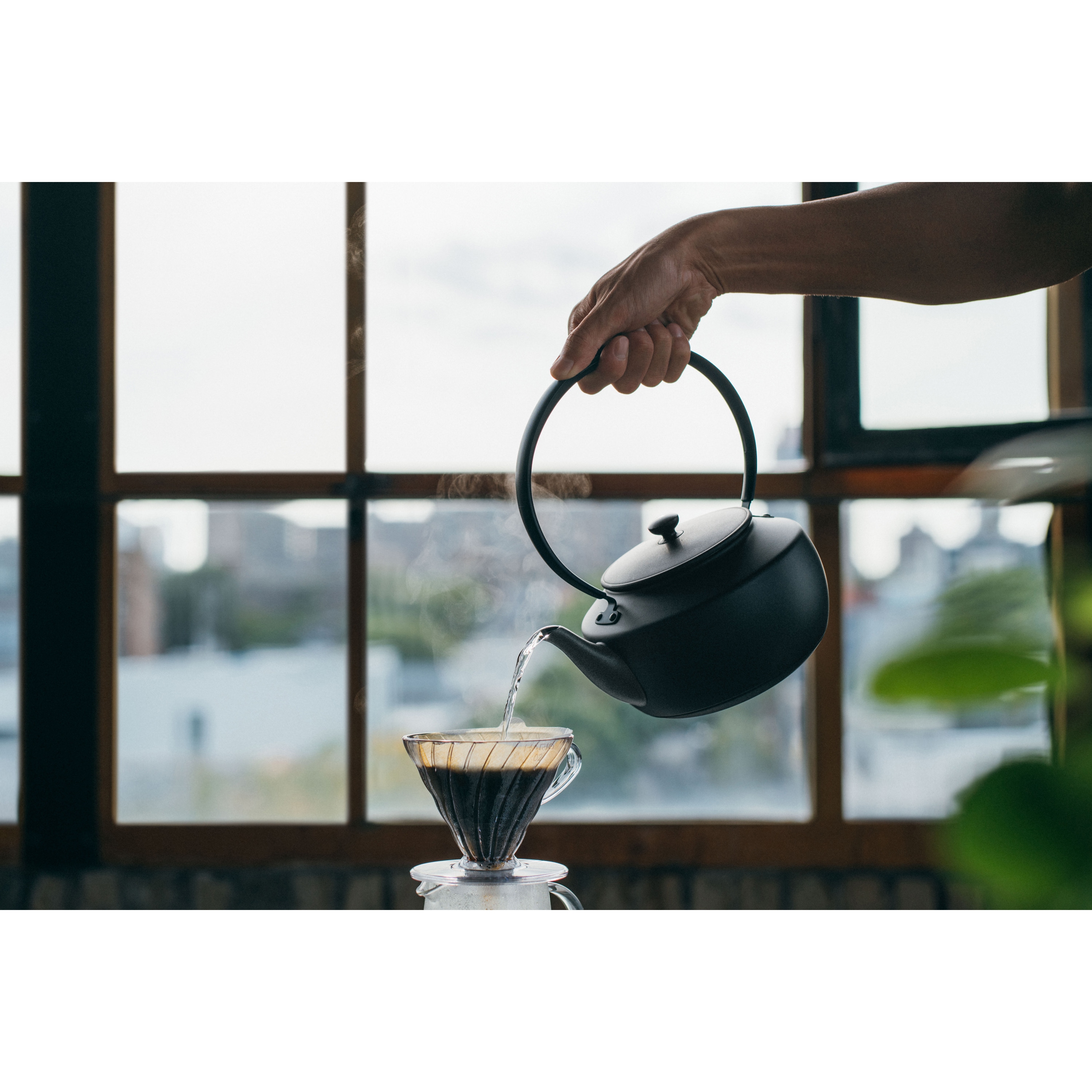 KPT02JP-BK MoonKettle 電気ケトル バルミューダ 容量最大0.9/最小0.3L