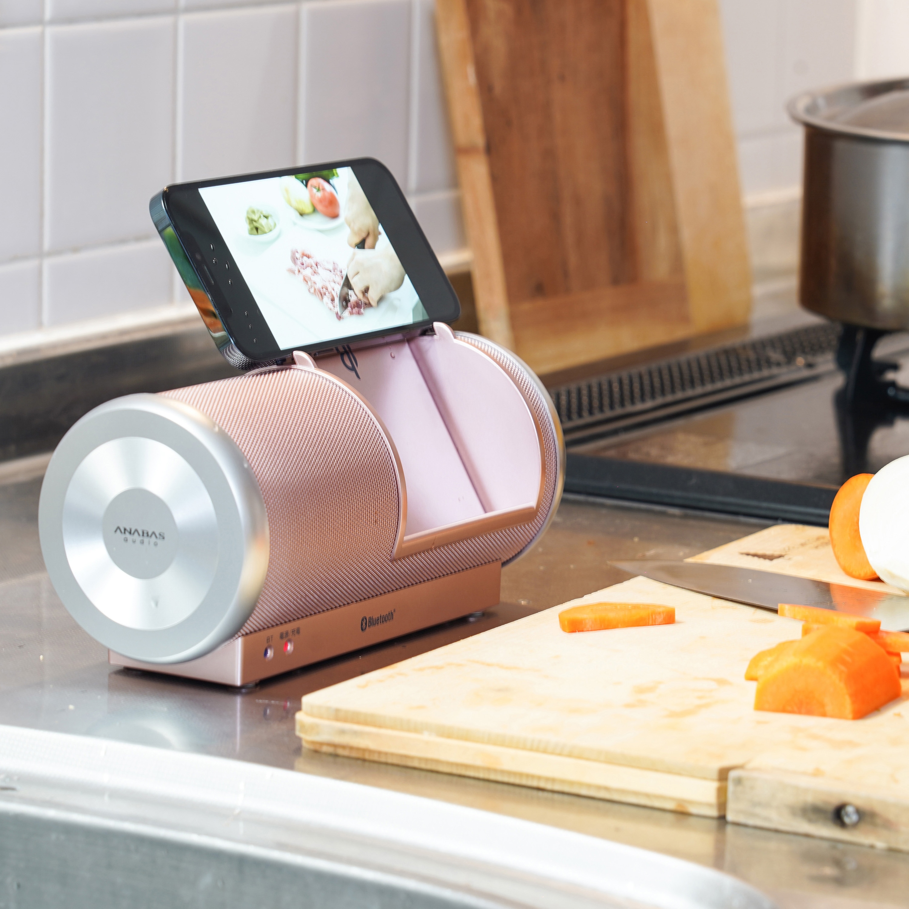 ABS-215(PP) 防水×スマホQi充電Bluetoothスピーカー ANABAS パール