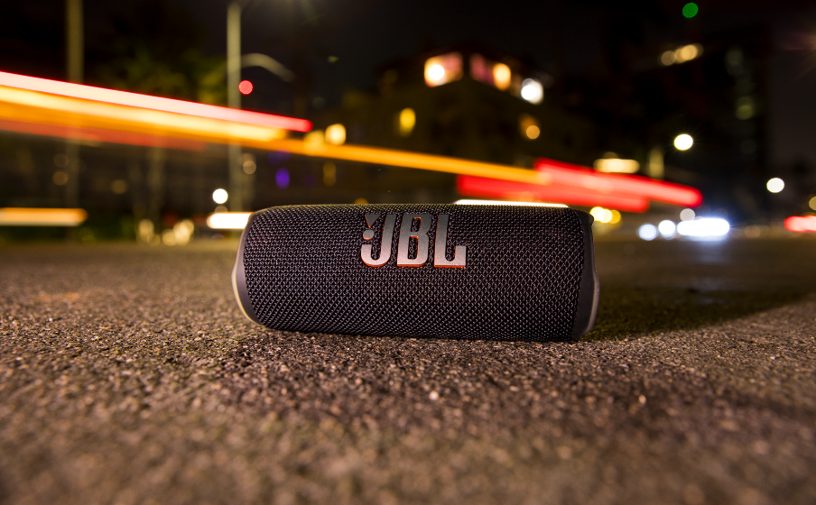 JBL Flip 6 | ポータブルウォータープルーフスピーカー