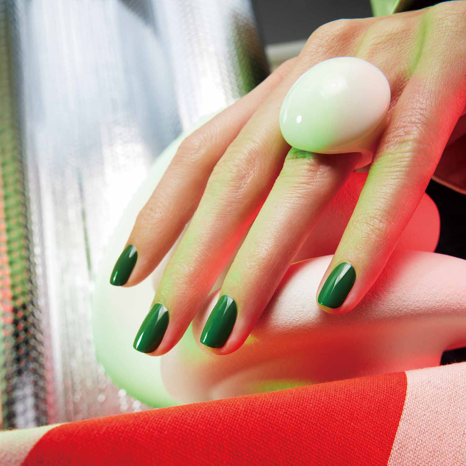 manucurist green flash（マニキュリスト グリーン フラッシュ