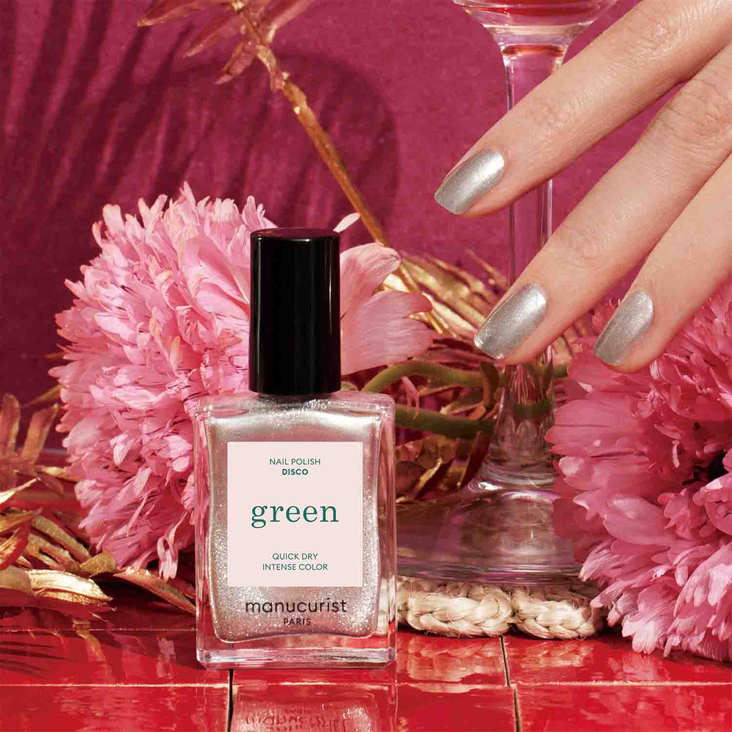manucurist green（マニキュリスト グリーン） ナチュラルネイルカラー