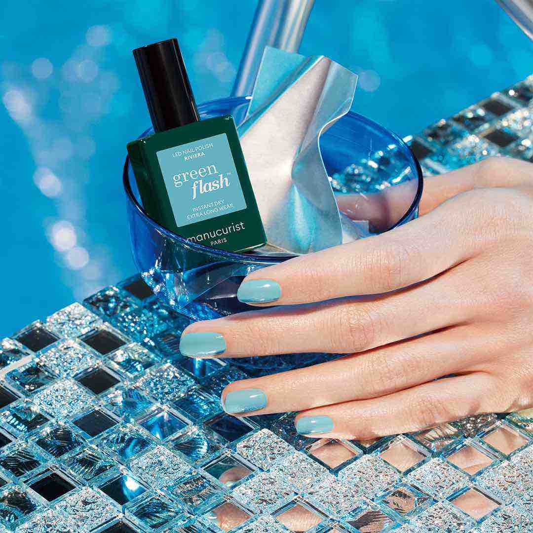 manucurist green flash（マニキュリスト グリーン フラッシュ