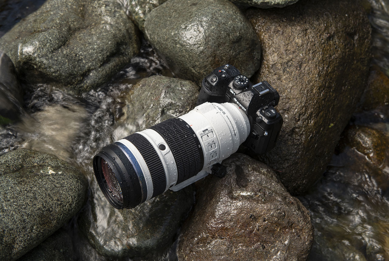 自然風景から野生動物まで、美しいボケ表現を携えた望遠ズームレンズ