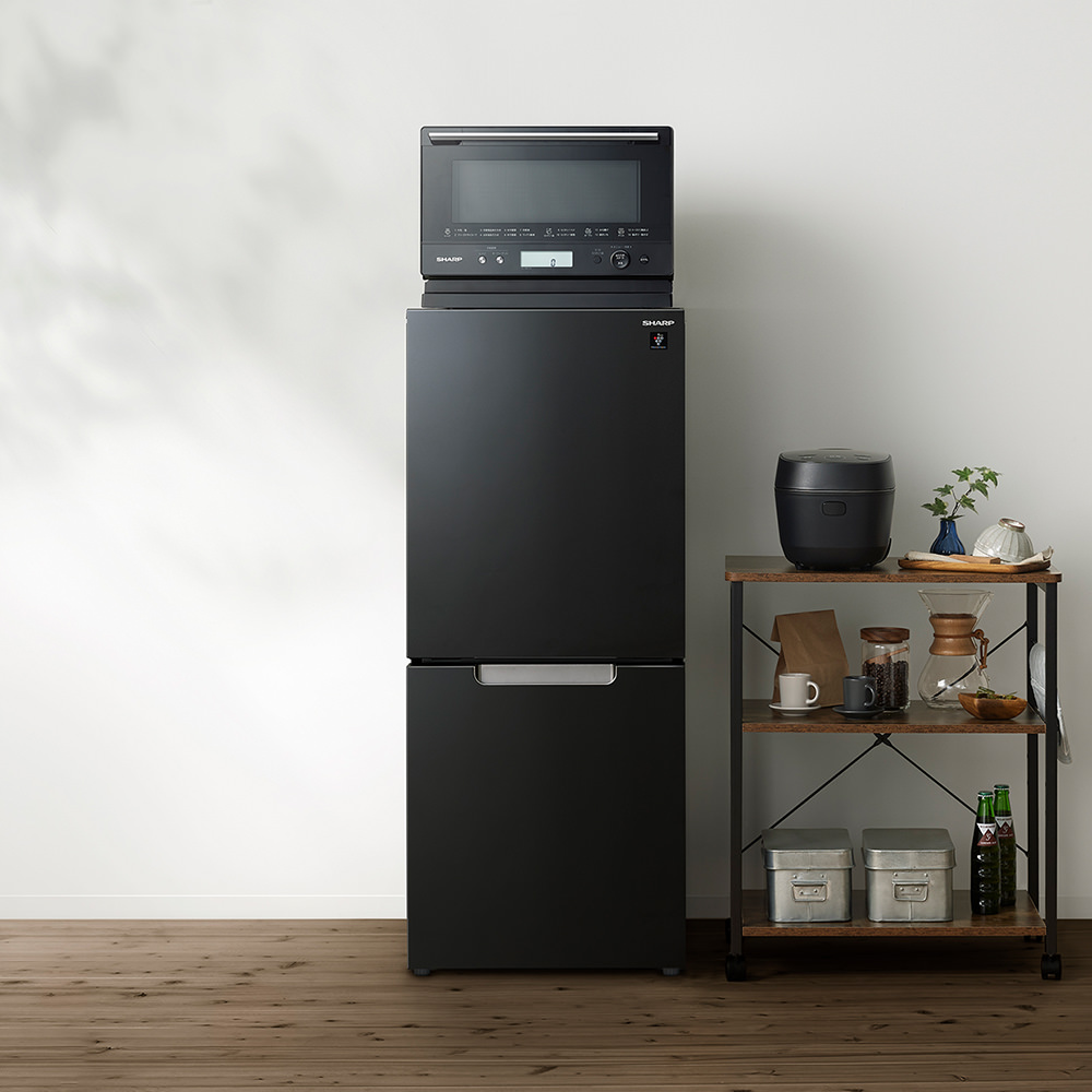 207取付無料！高性能SHARP 2022年製 スタイリッシュブラック冷蔵庫 207