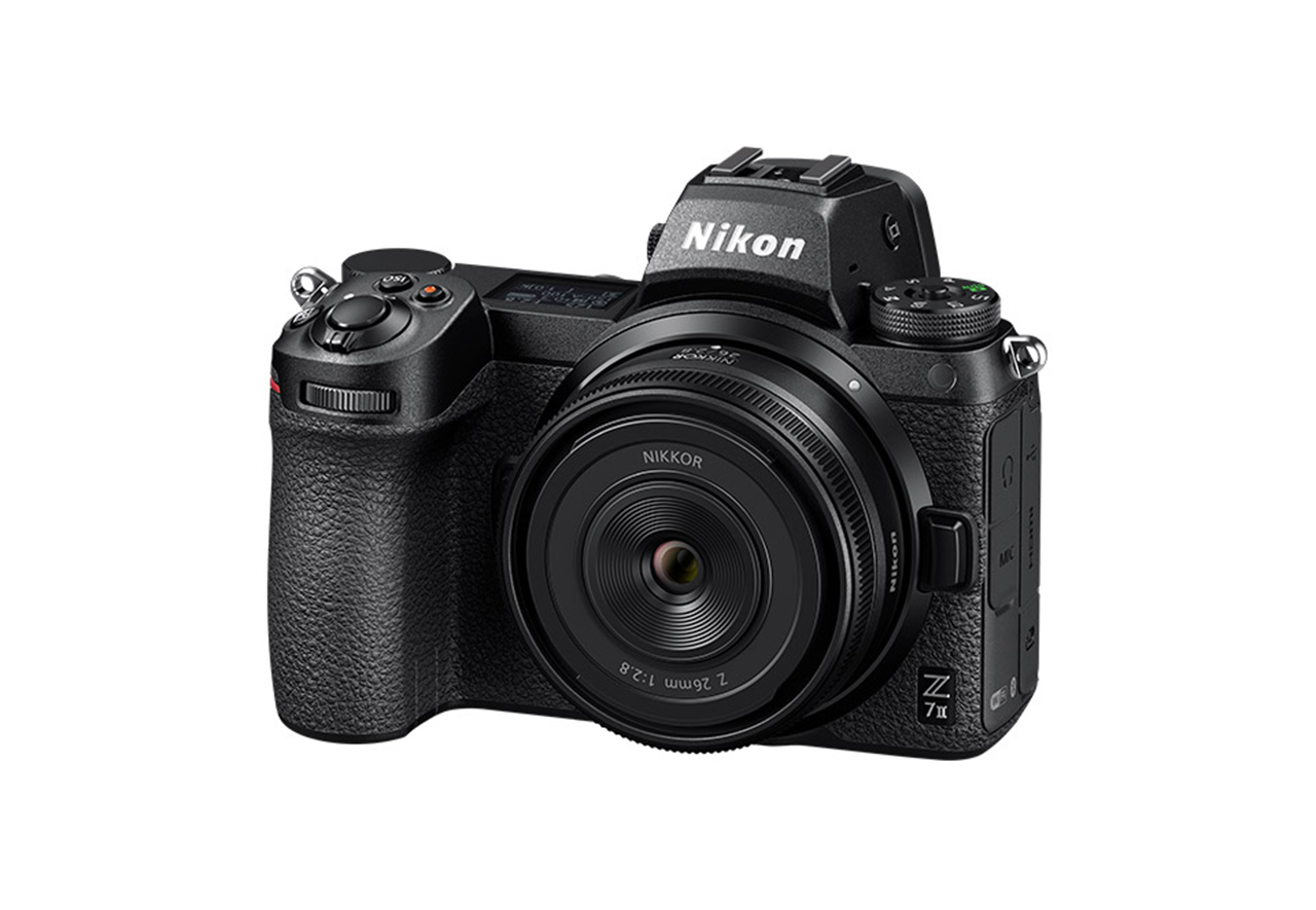 ニコン、薄型広角単焦点レンズ「NIKKOR Z 26mm f/2.8」発売。「ニコン