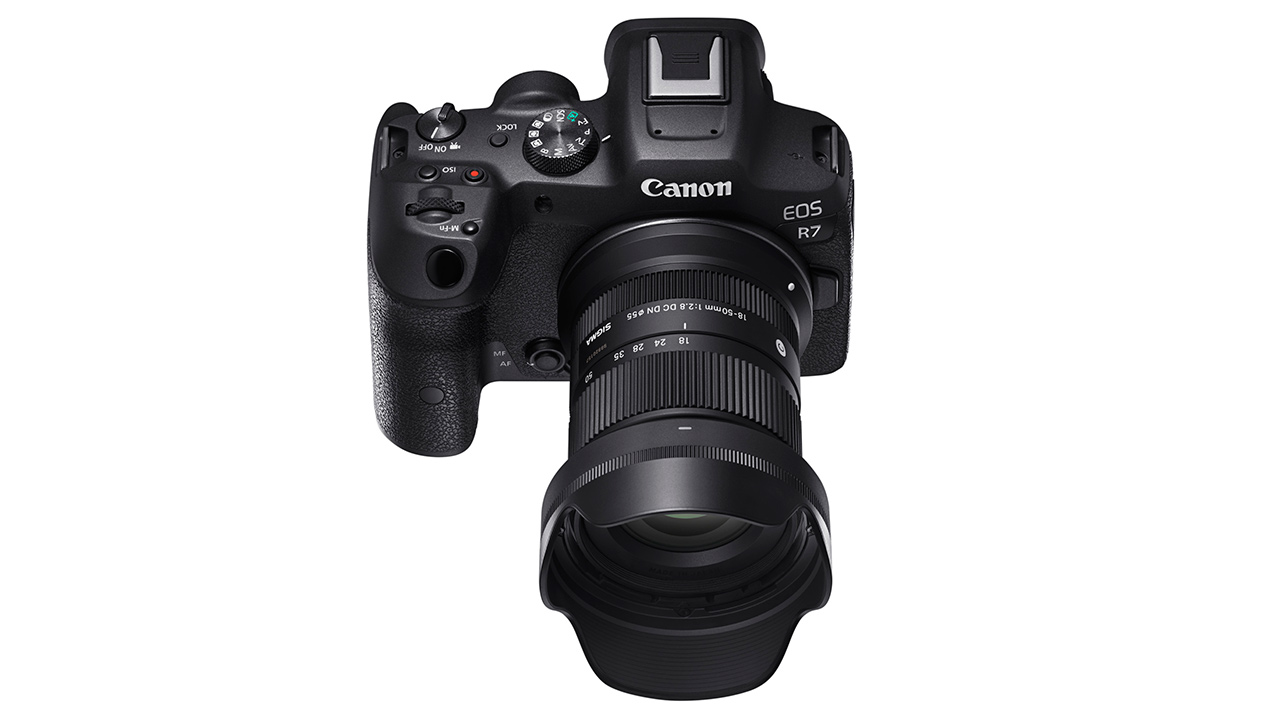 シグマ「18-50mm F2.8 DC DN｜Contemporary」キヤノンRFマウント用発売