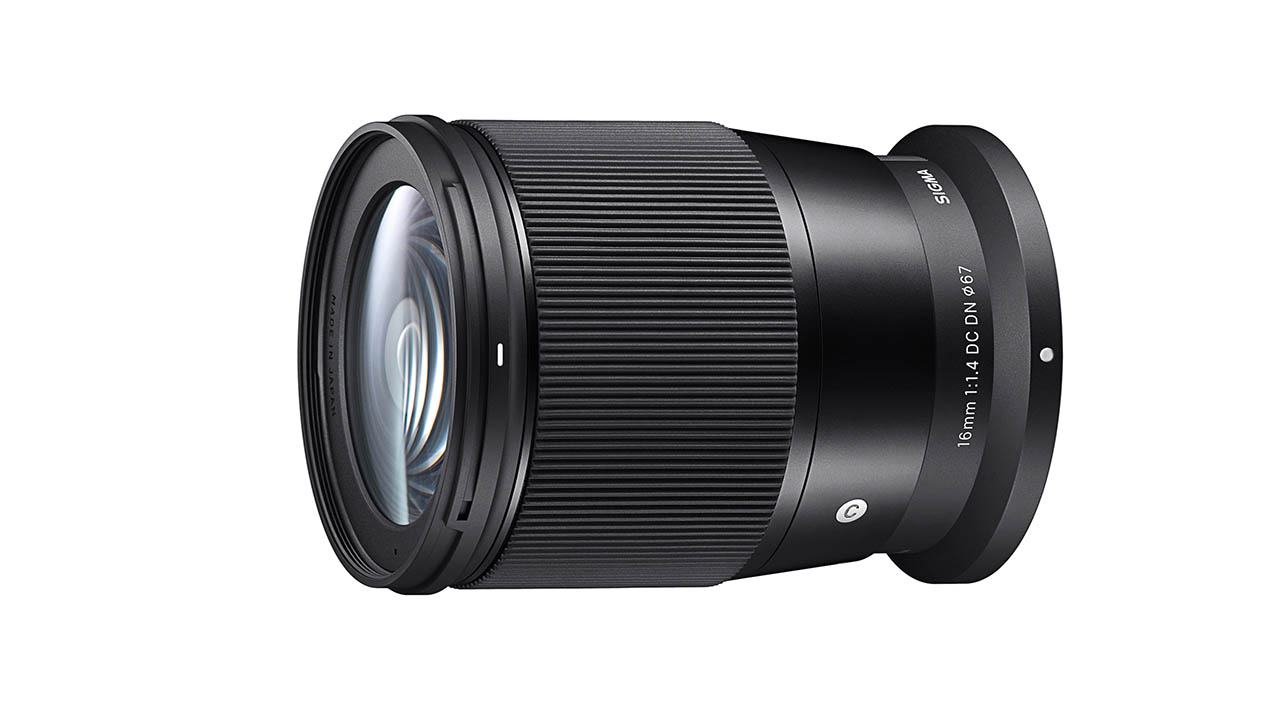 シグマ、ニコンZマウント対応レンズ発売日決定。APS-Cサイズ向けのF1.4