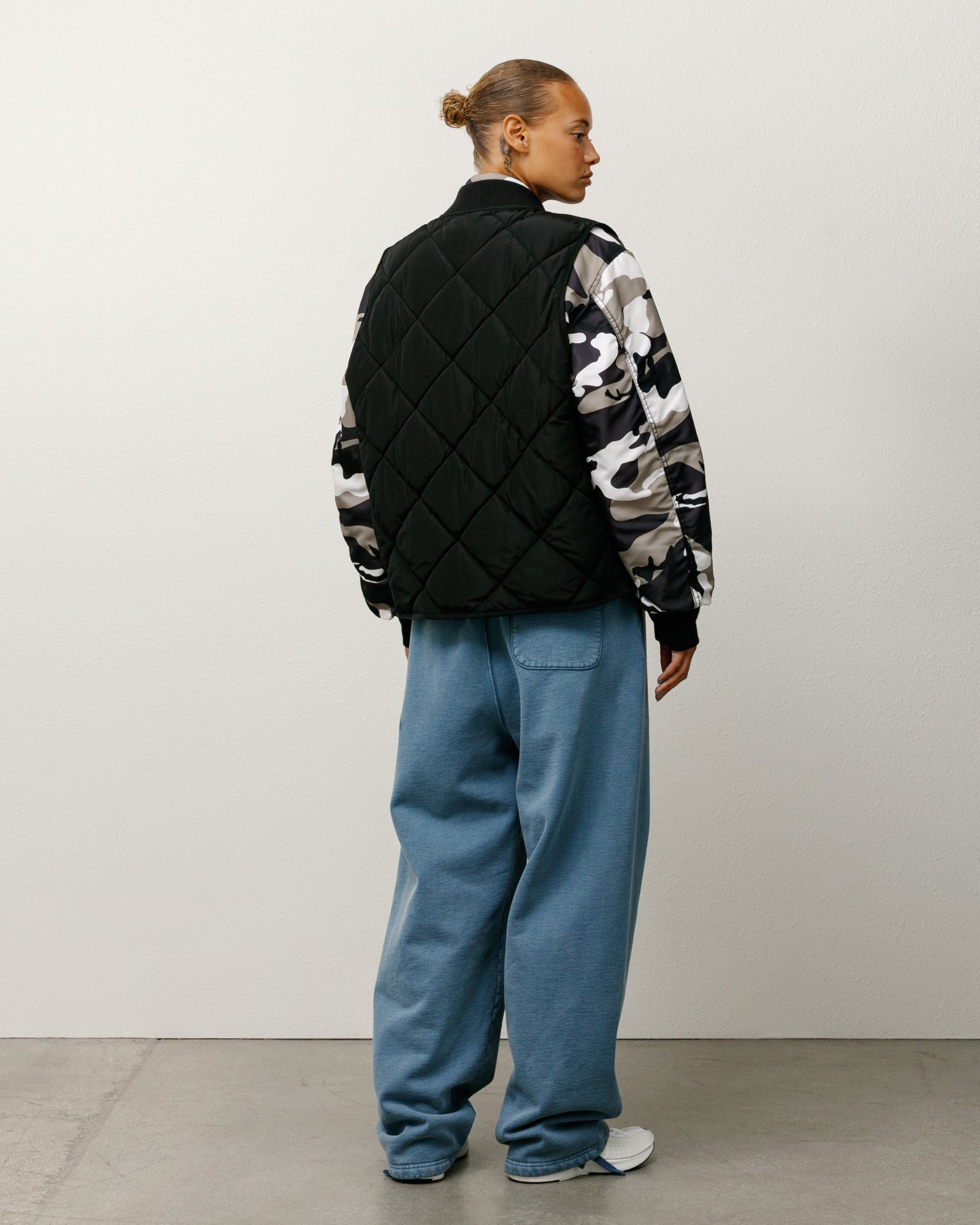 Thermal Lined Quilted Vest – Black | Outerwear | Stüssy Japan