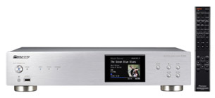 バランス出力に対応した最上位モデル「N-70A」と、 外付けHDD対応で