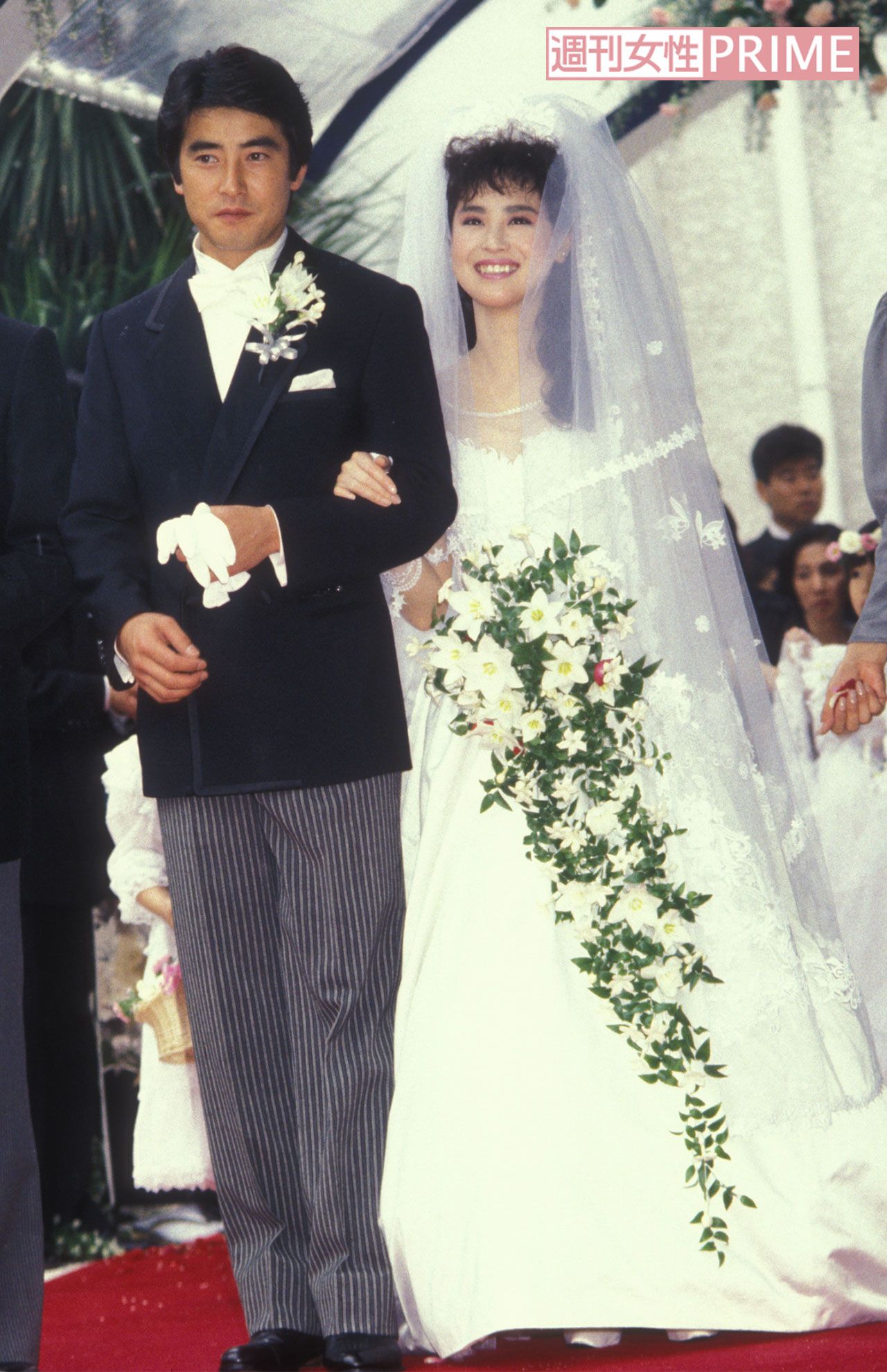 ク*コ様 松田聖子 神田正輝 結婚式 婚礼 引き出物 大淵銀器 銀杯 レア