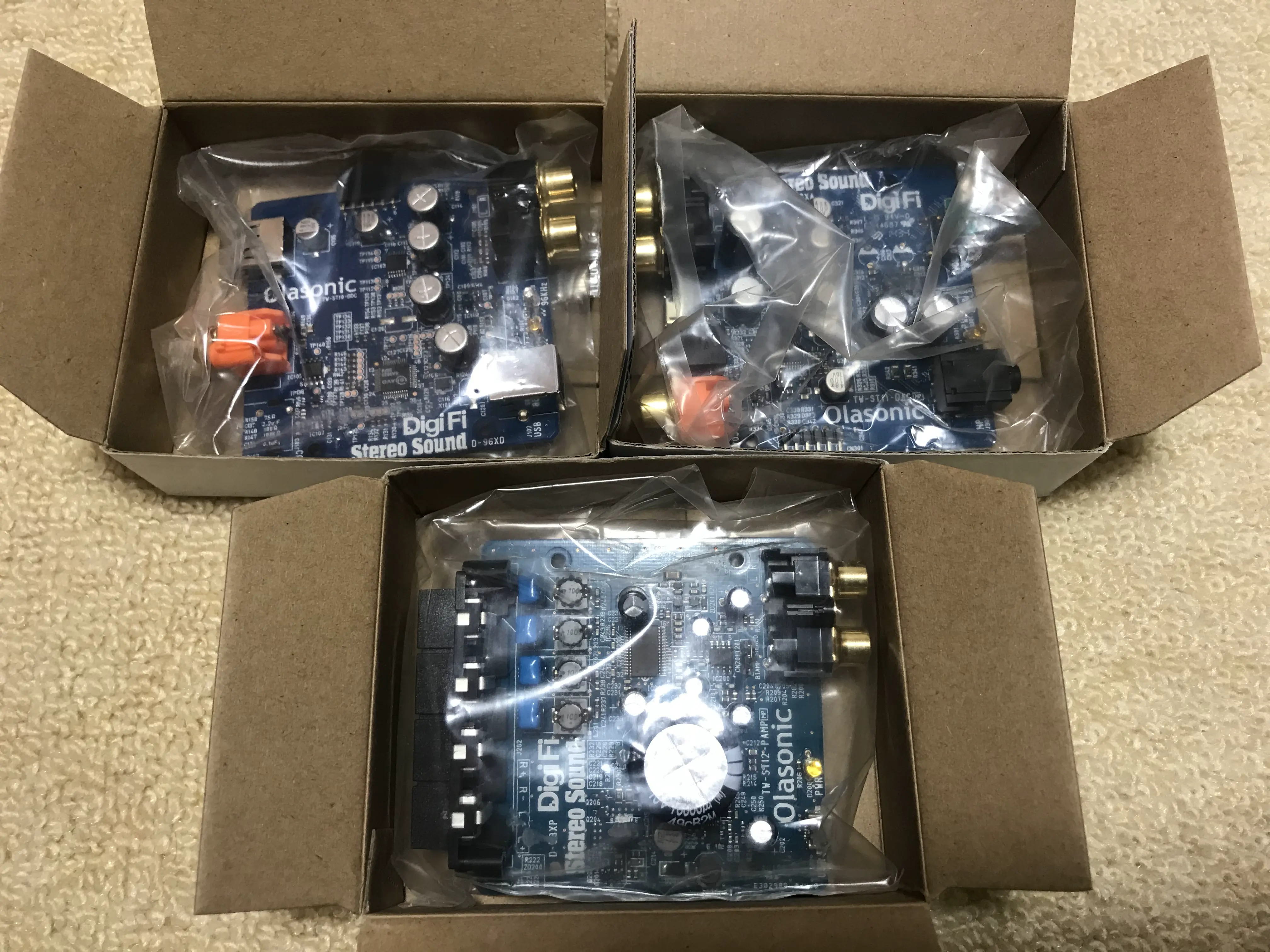 DigiFi No.15と16と17をアクリルケースに入れて、ハイレゾ環境を構築