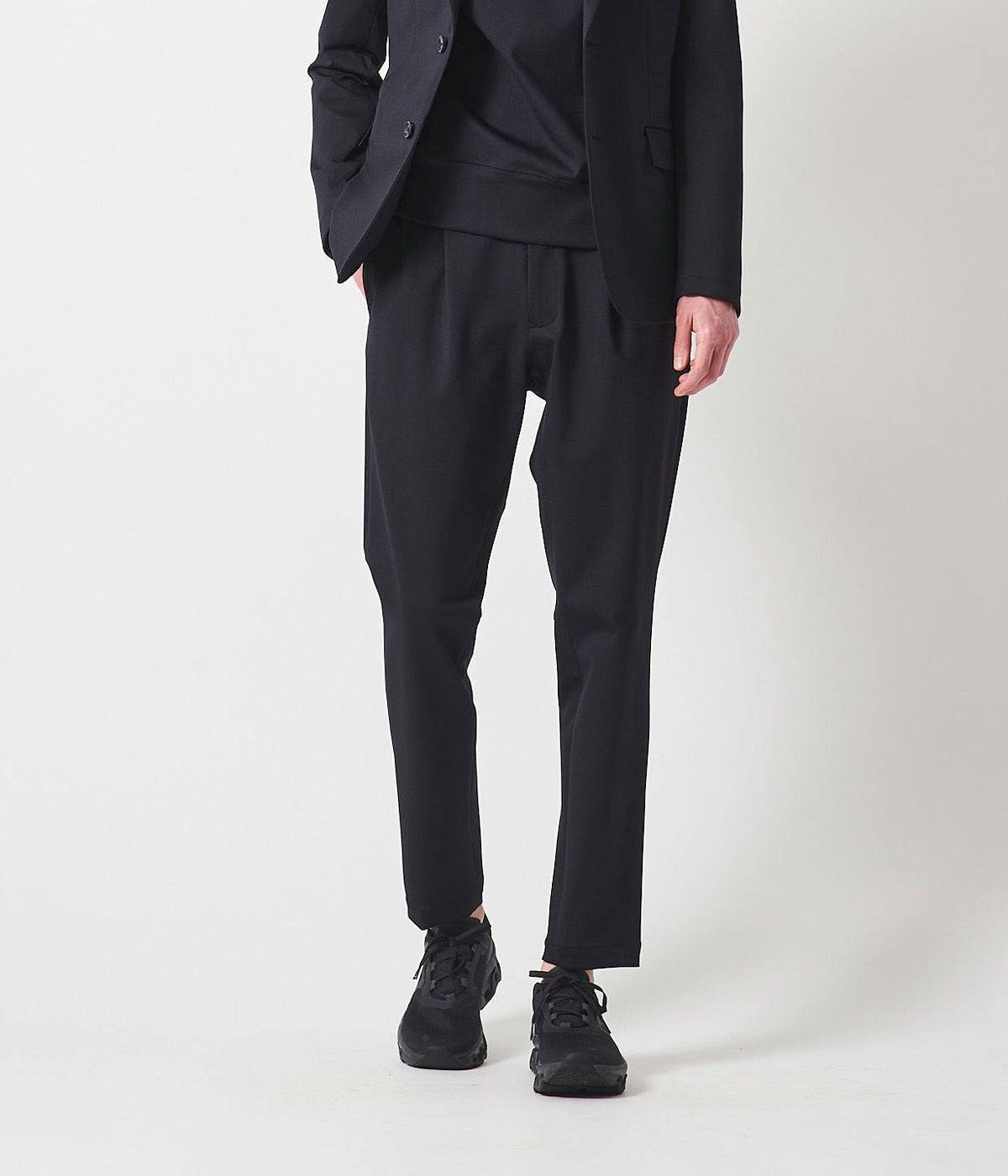 MONSTER STRETCH TUCK LESS PANTS | junhashimoto（ジュンハシモト